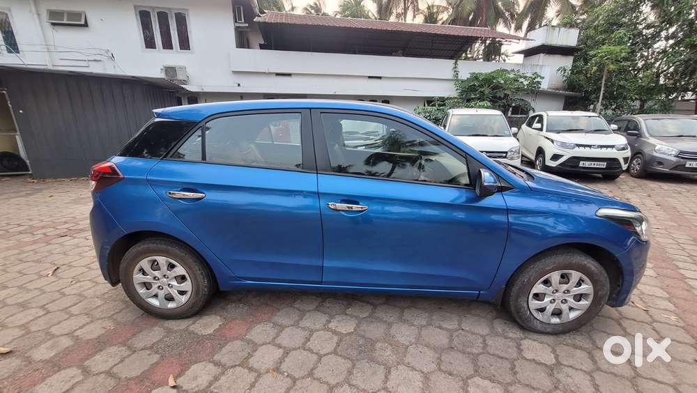 Hyundai I20 Sportz 1.2 Ivt, 2017, Petrol