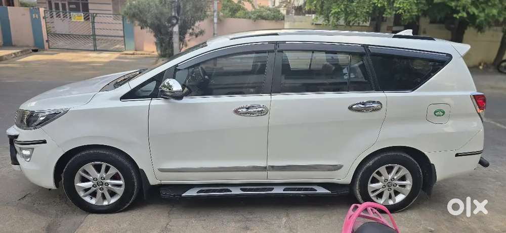 Toyota Innova Crysta 2018
