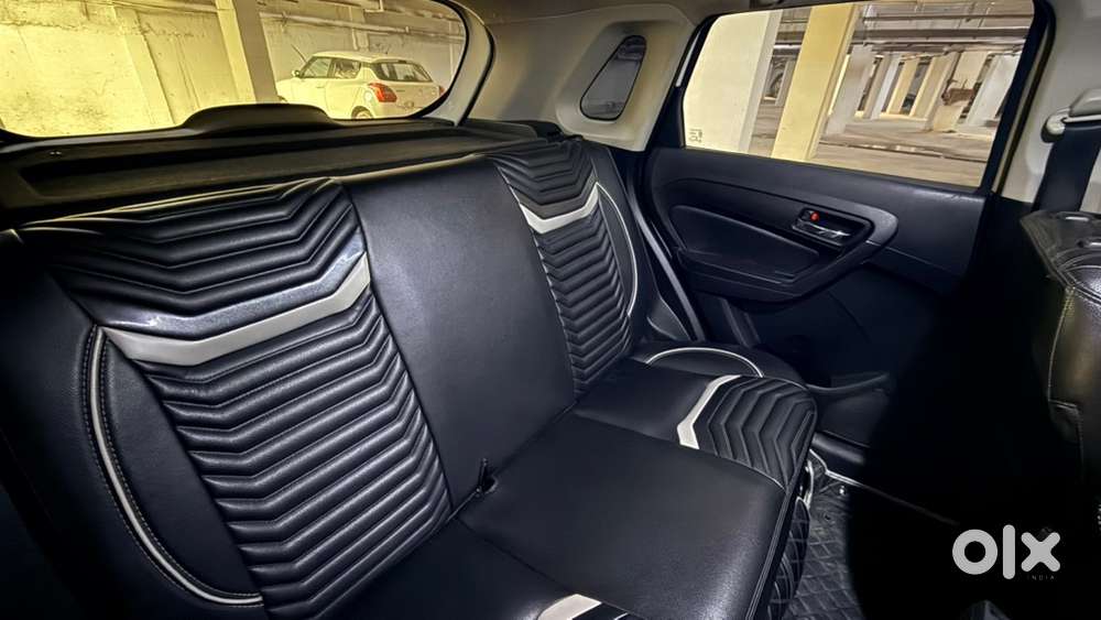 Maruti Suzuki Brezza Petrol Lxi 1.5 Mt  Novemver 2020 Car