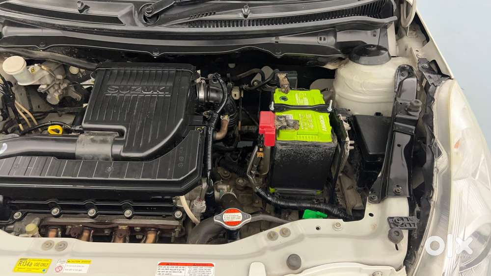 Maruti Suzuki Swift Vxi Optional, 2017, Petrol