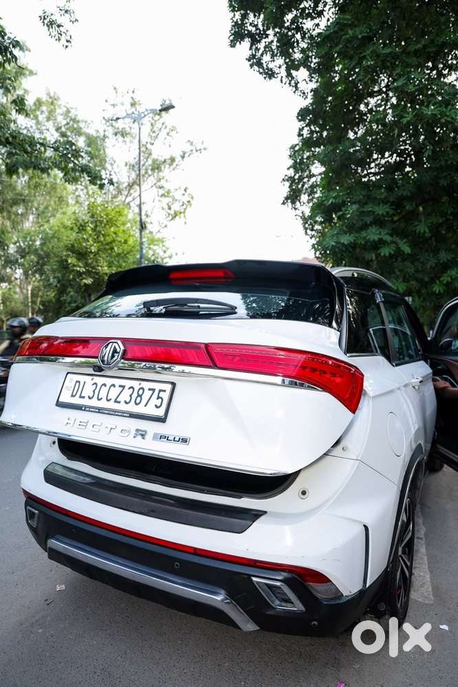 Mg Hector Plus Petrol 2023