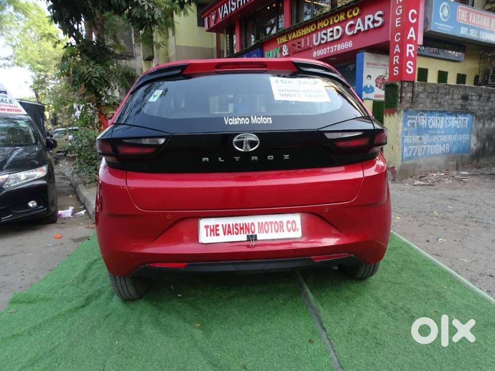 Tata Altroz 1.2 Xe, 2022, Petrol