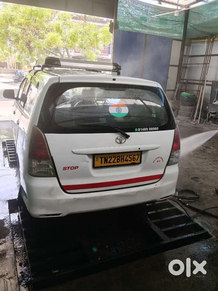 Toyota Innova 2010 Diesel Well Maintained