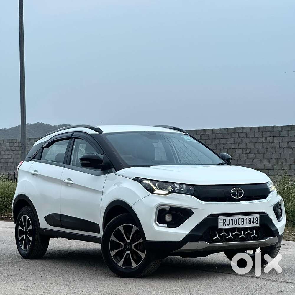 Tata Nexon 1.2 Revotron Xz Plus, 2020, Petrol