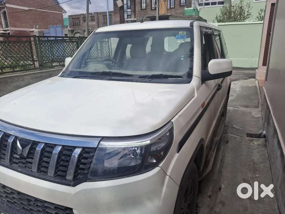 Mahindra Bolero Neo N10