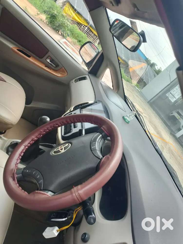 Toyota Innova Diesel 2.5 2010