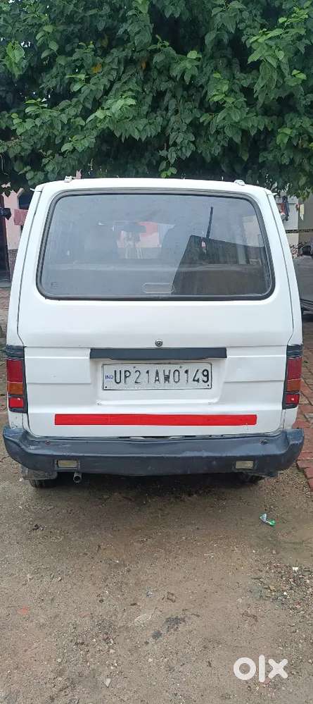 Maruti Suzuki Omni 2014