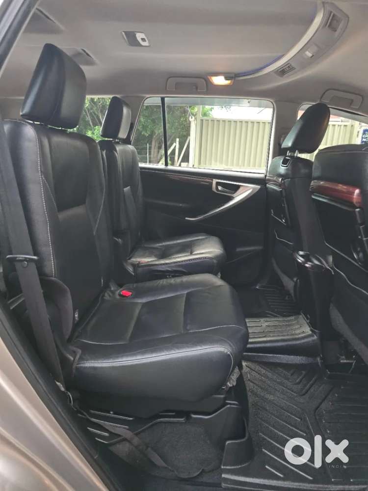 Toyota Innova Crysta, 2016, Diesel