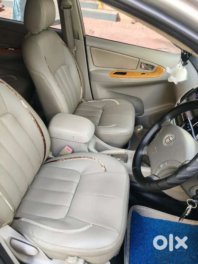 Toyota Innova 2011 Diesel 167000 Km Driven