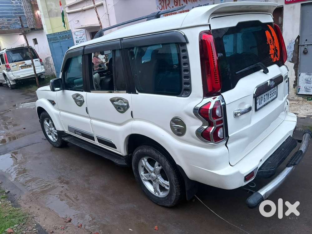 Mahindra Scorpio Diesel 80000 Km Driven