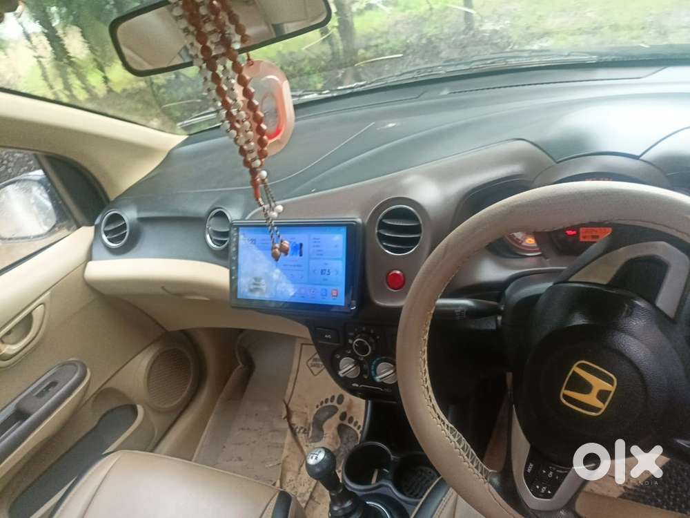 Honda Brio 2012 Petrol Well Maintained