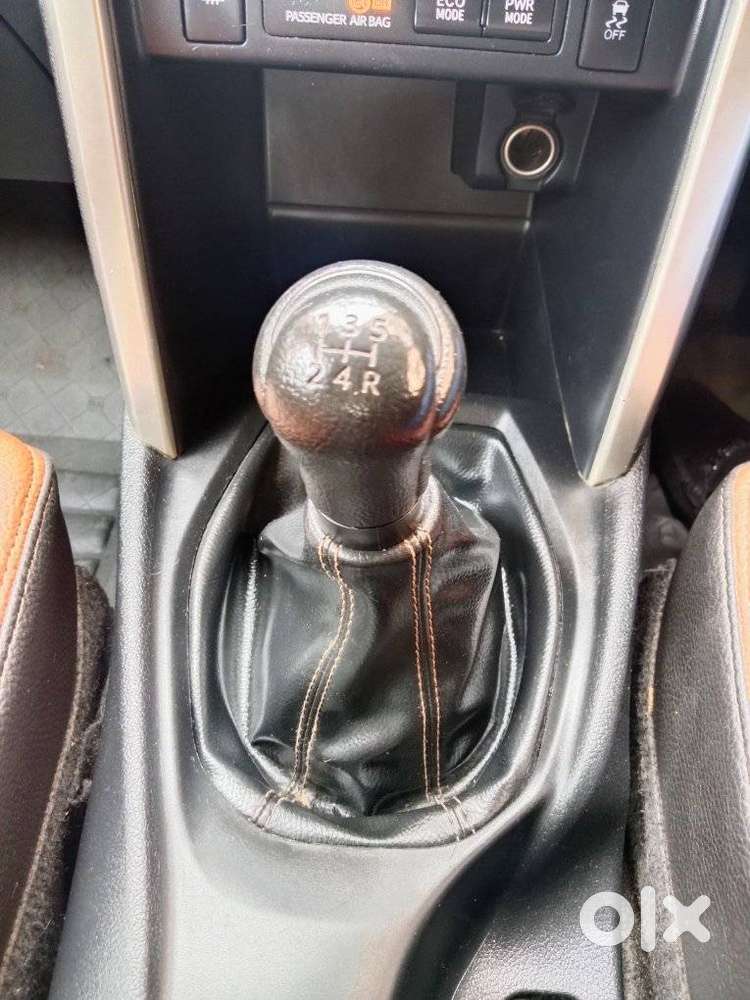 Toyota Innova Crysta 2.4 G Mt 8s, 2020, Diesel