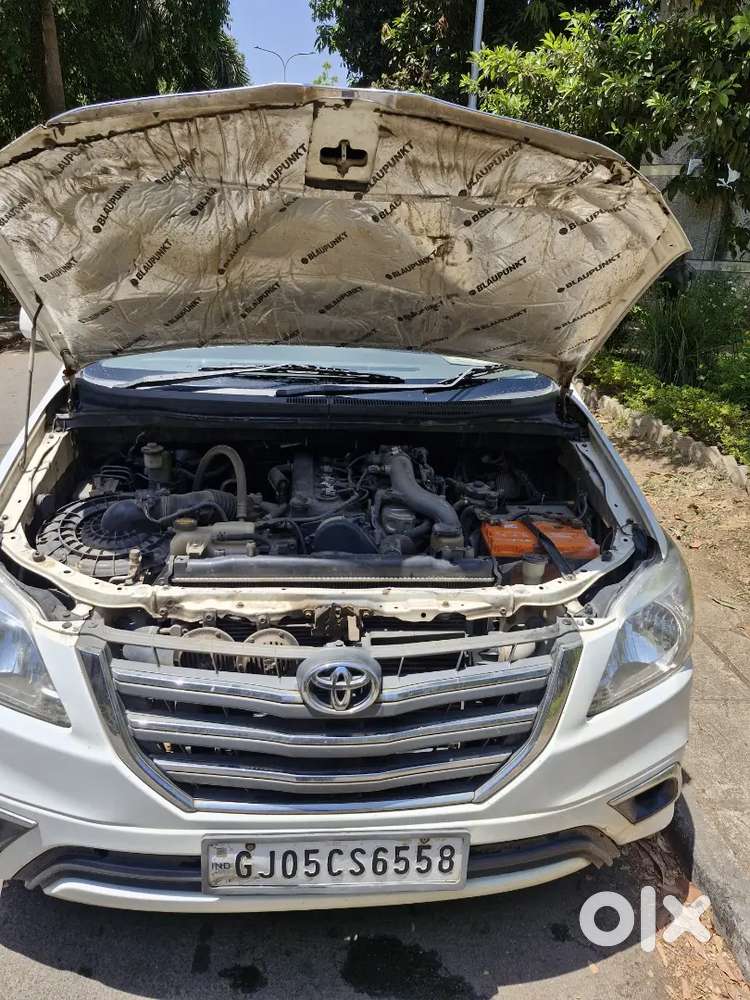 Toyota Innova 2012 - Excellent Condition, Single Owner