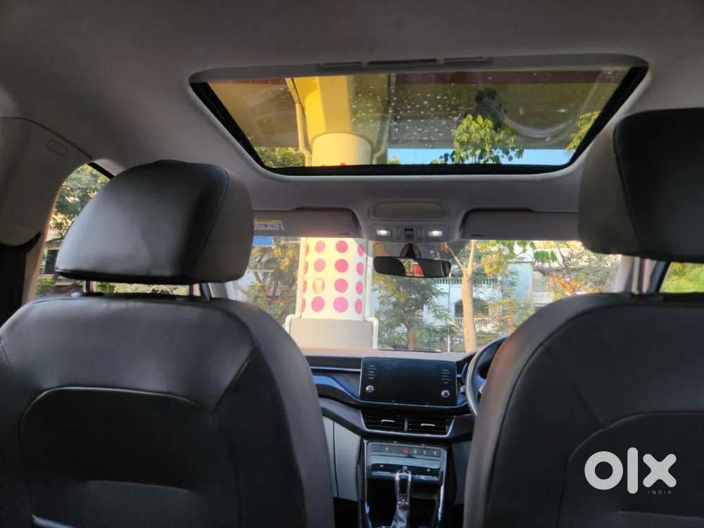 Skoda Kushaq Style 1.0l Tsi At, 2024, Petrol