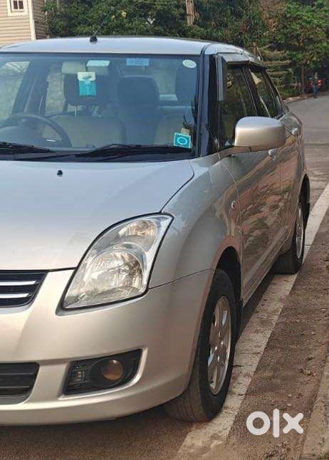 Maruti Suzuki Swift Dzire 1.2 Zxi Bsiv, 2011, Petrol