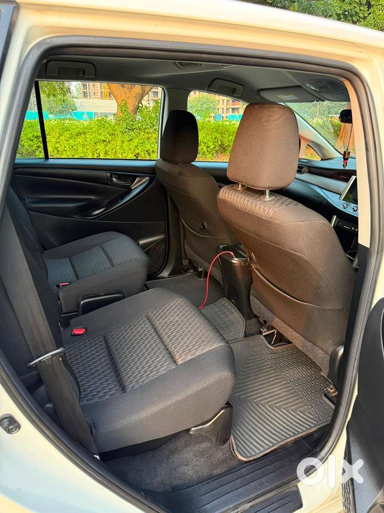 Toyota Innova Crysta 2019