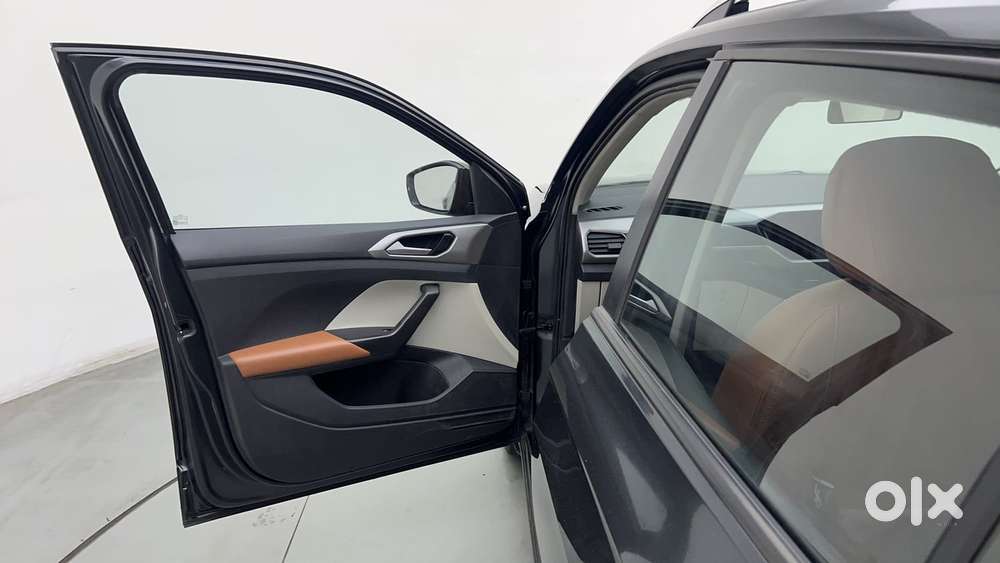 Volkswagen Taigun 1.0 Tsi Highline At, 2021, Petrol