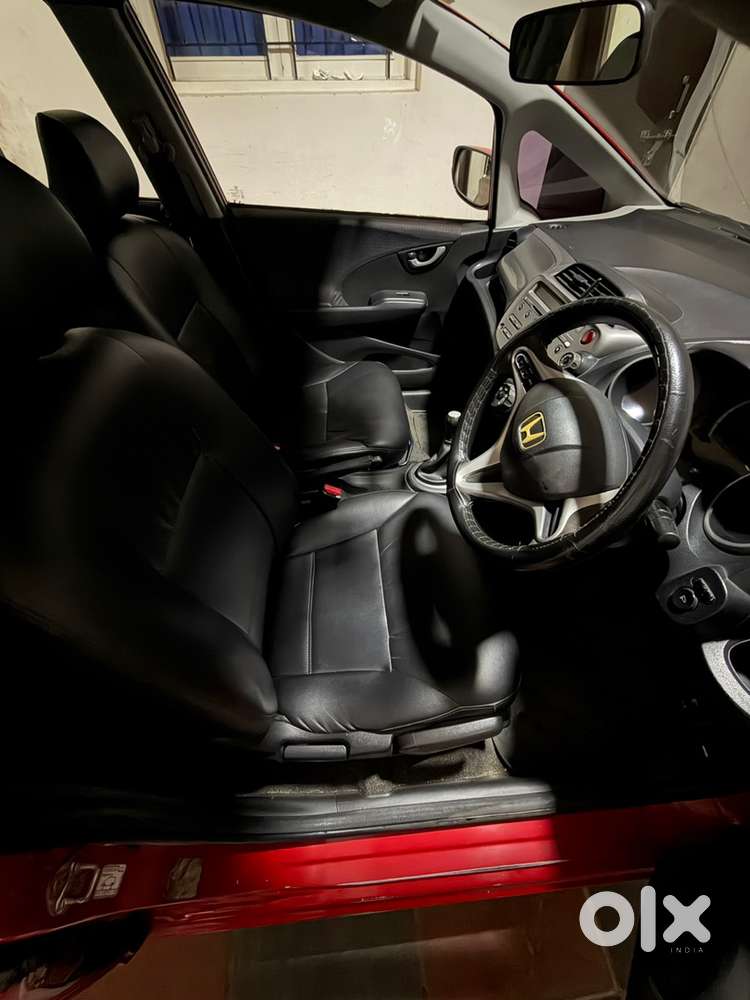 Honda Jazz Petrol 2010 Year