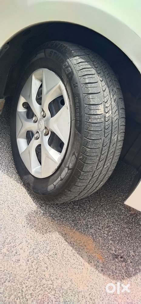 Hyundai Verna 1.6 Ex Vtvt, 2016, Petrol
