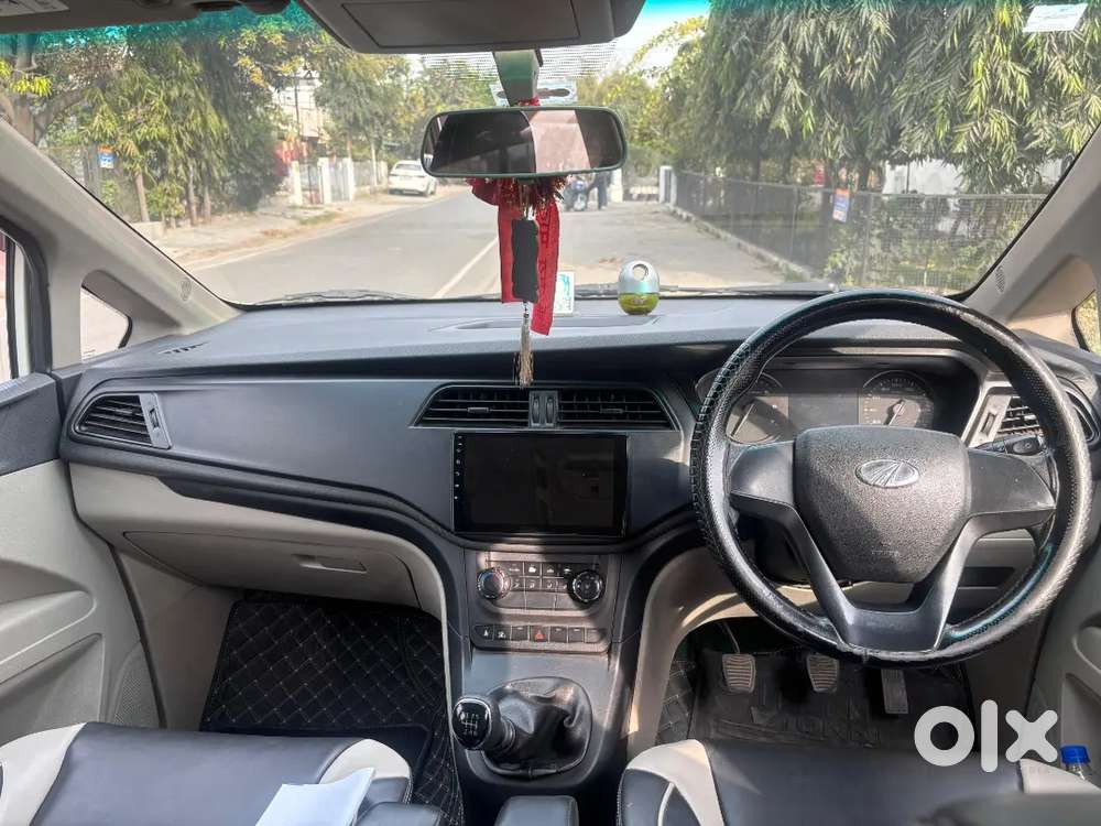 Mahindra Marazzo 2019 Diesel 125000 Km Driven