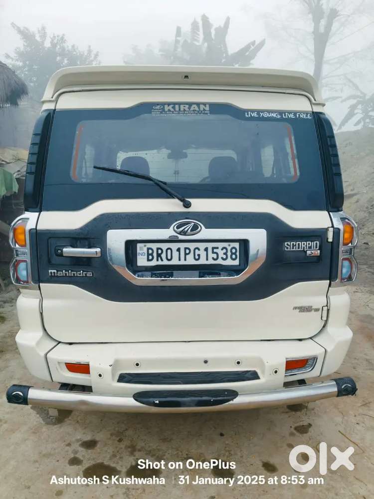 Mahindra Scorpio 2.2 Hybrid 2015