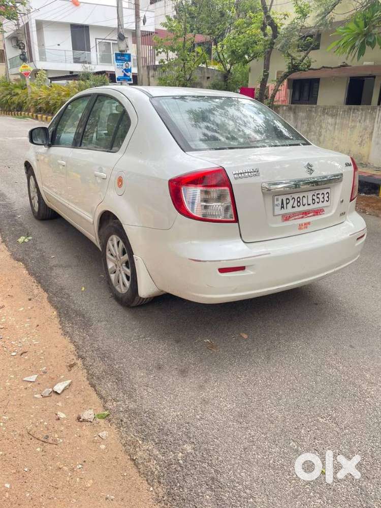 Maruti Suzuki Sx4 Vxi Bsiv, 2014