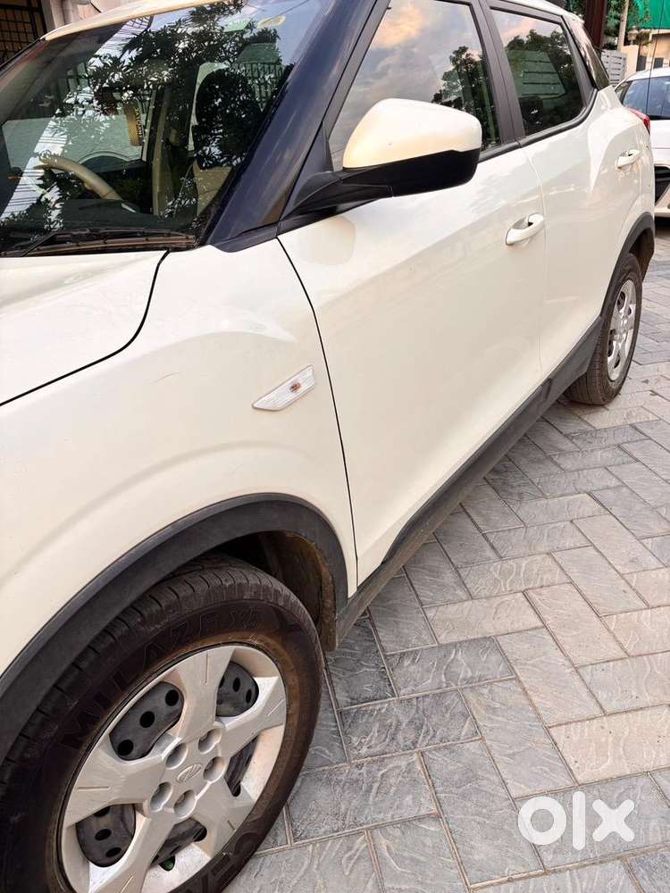 Mahindra Xuv300 Petrol 2020 Single Handed 1st Owner Family Used Only