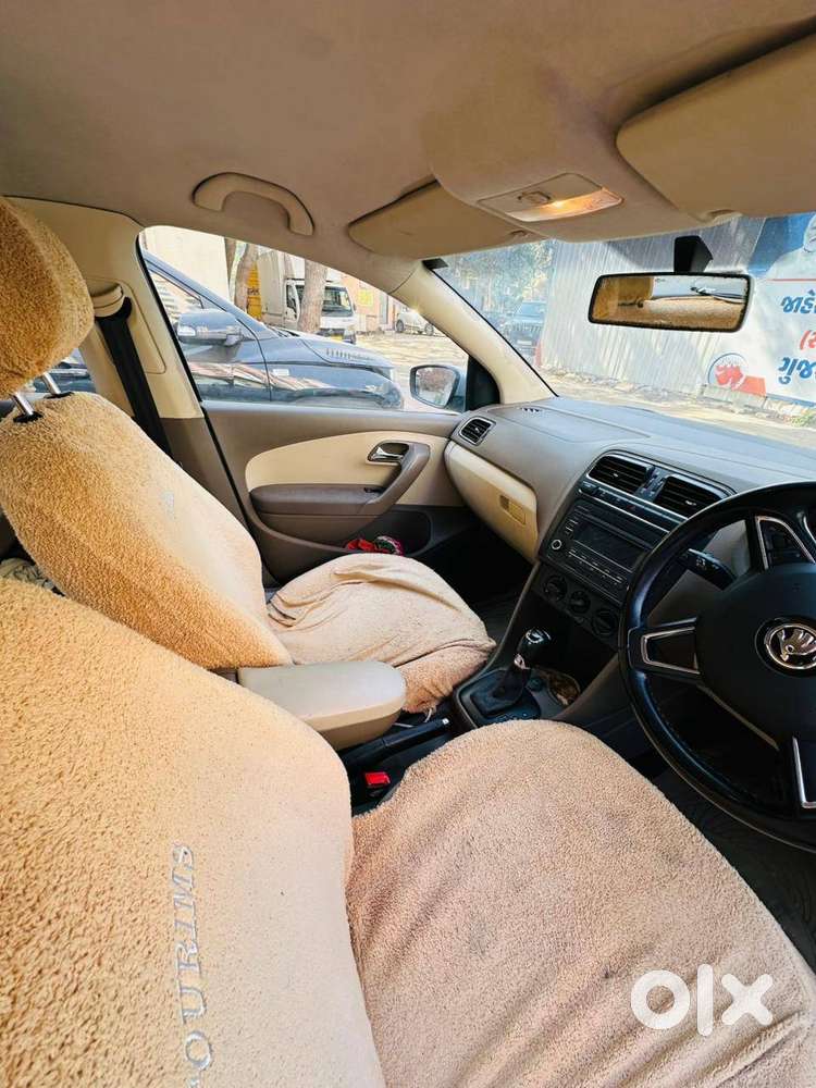 Skoda Rapid Elegance 2014
