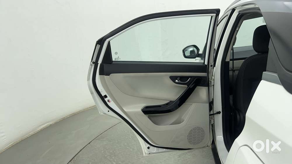 Tata Nexon 1.2 Revotron Xza Plus (o) Dual Tone, 2022, Diesel