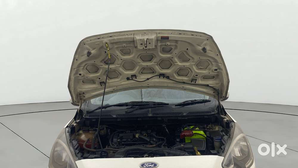 Ford Figo 2012-2015 Petrol Titanium, 2020, Petrol