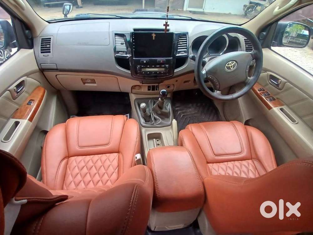 Toyota Fortuner 3.0 4x4 Manual, 2010, Diesel