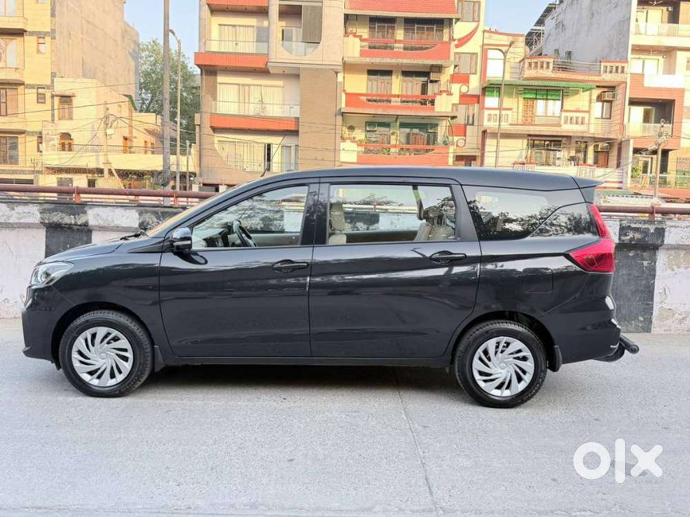 Maruti Suzuki Ertiga Vxi At Petrol, 2025, Petrol