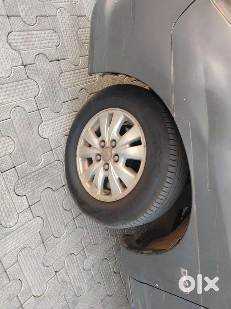 Personal 1st Owner Innova V