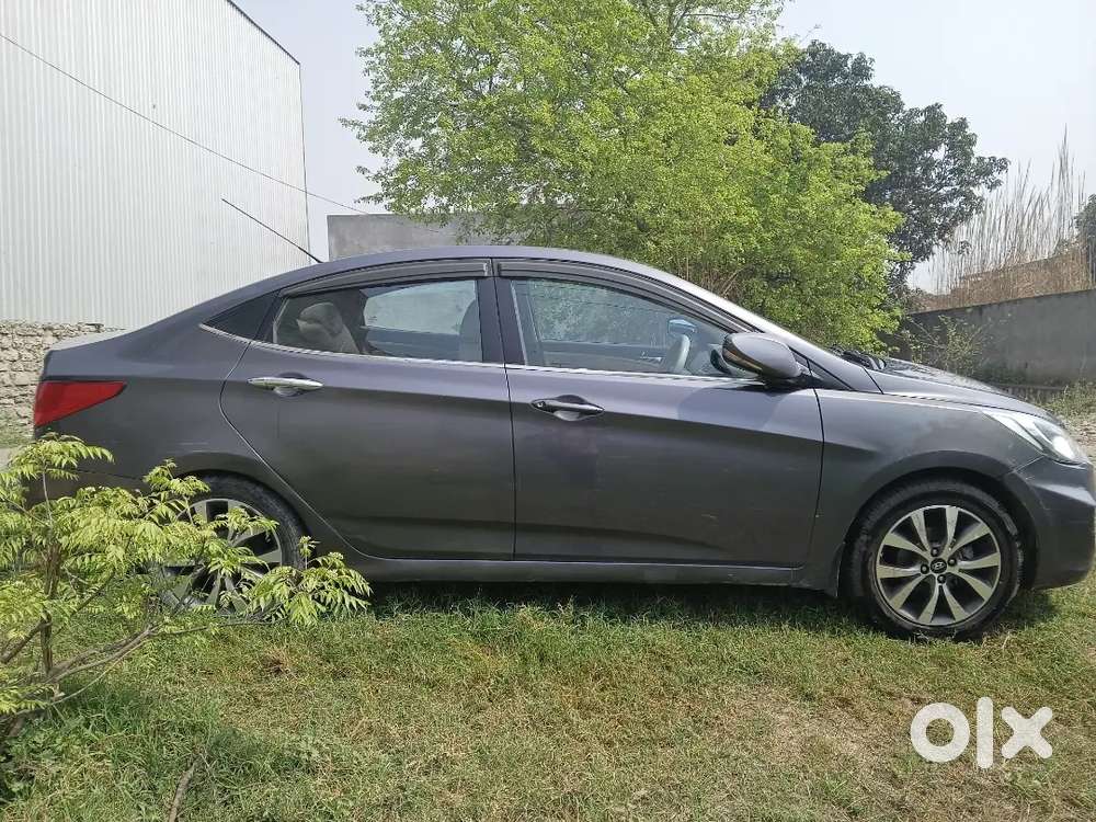 Hyundai New Verna 2013 Petrol 166000 Km Driven