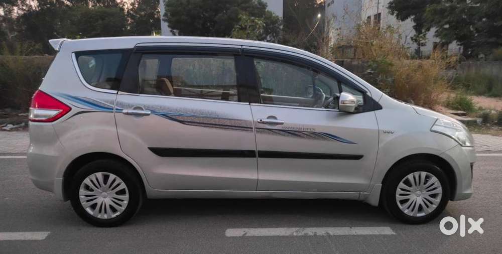 Maruti Suzuki Ertiga 1.4 Vxi Cng Anniversary Edition, 2014, Cng & Hy..