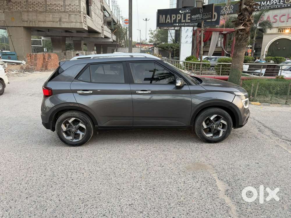 Hyundai Venue 1.0 Sx Turbo Imt, 2021, Petrol