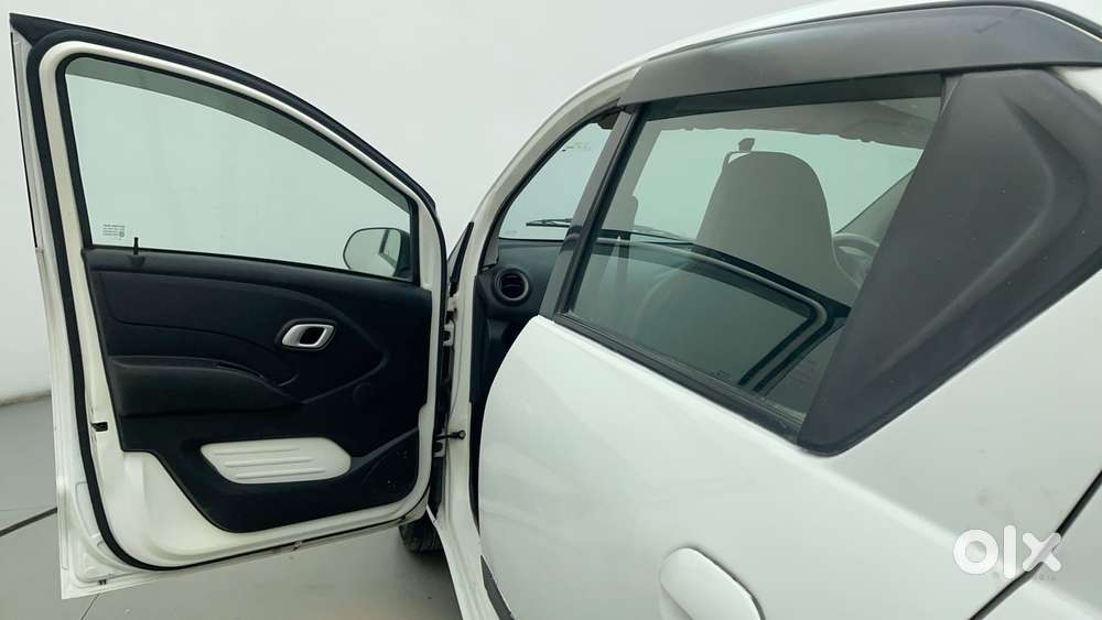 Datsun Redigo 1.0 T (o), 2017, Petrol
