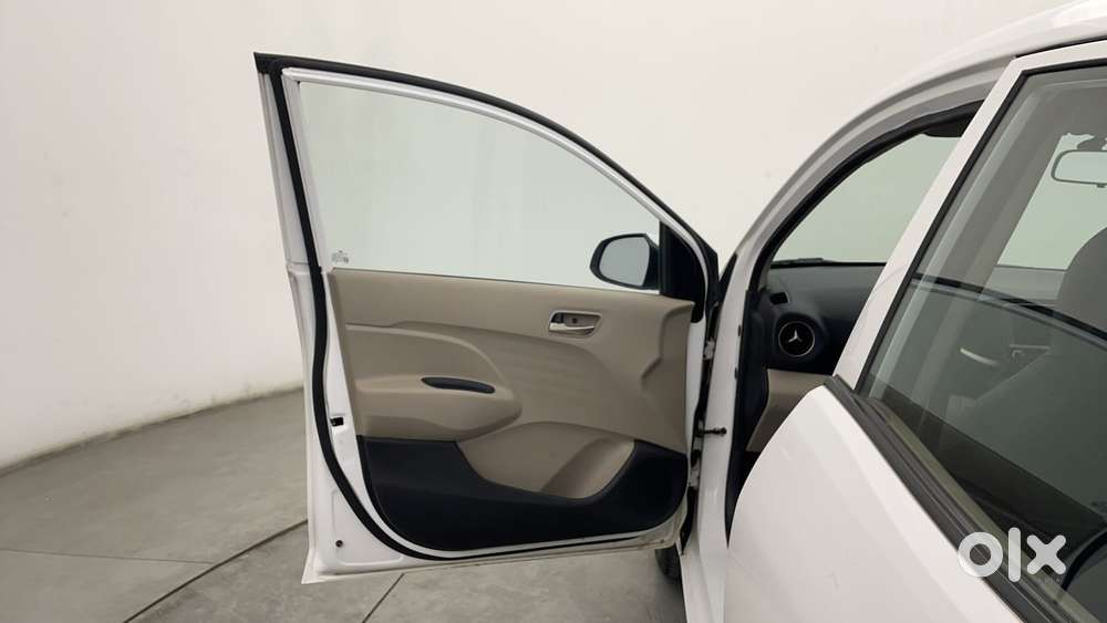 Hyundai Santro Asta Amt, 2021, Petrol