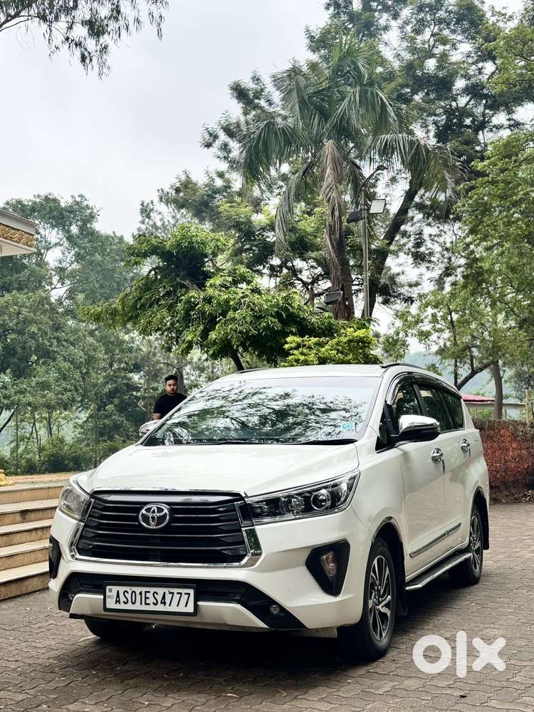 Toyota Innova Crysta 2.4 V 8 Str, 2020, Diesel
