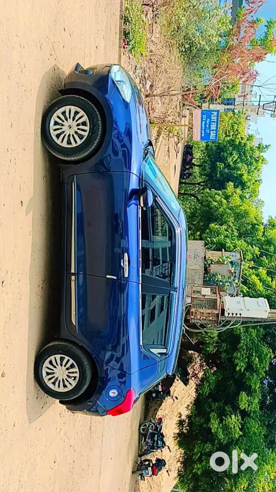 Maruti Suzuki Swift 2023 Cng & Hybrids 70000 Km Driven