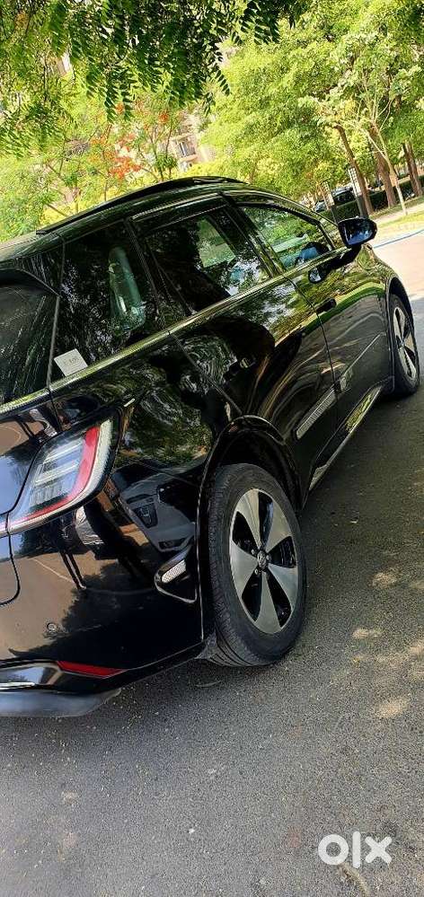 Mg Windsor Ev Essence, 2024, Electric