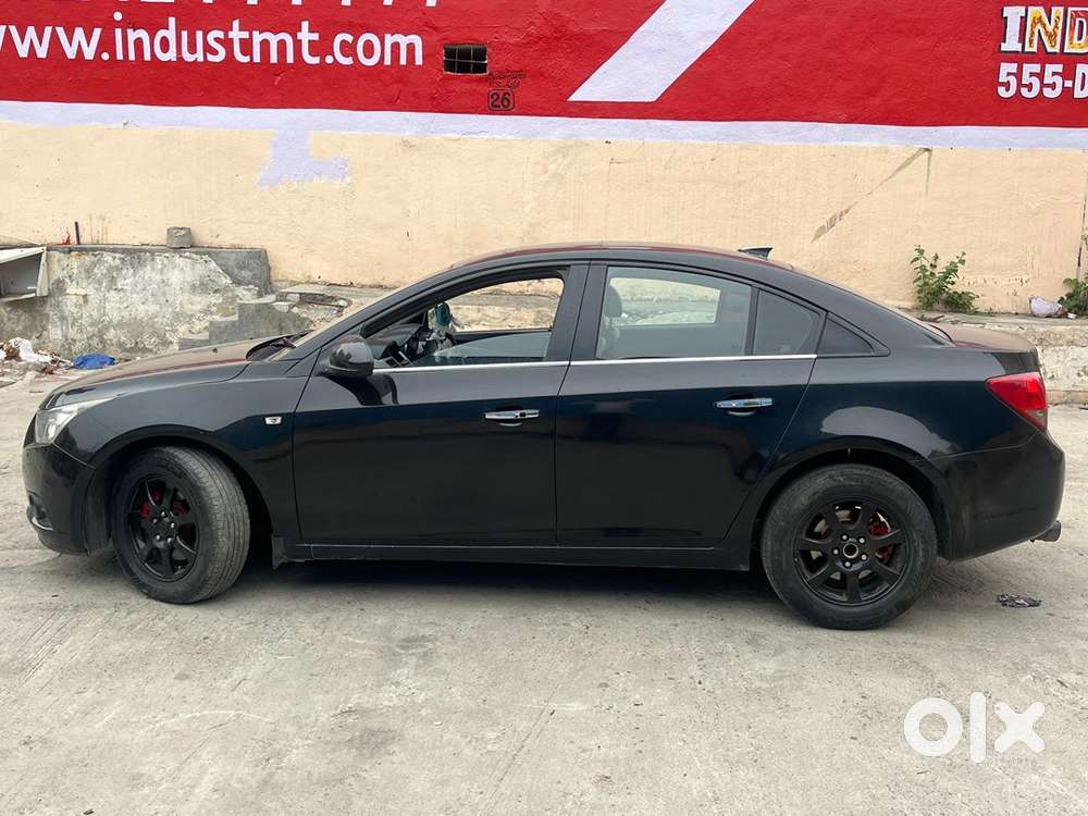 Chevrolet Cruze 2013 Diesel 90000 Km Driven