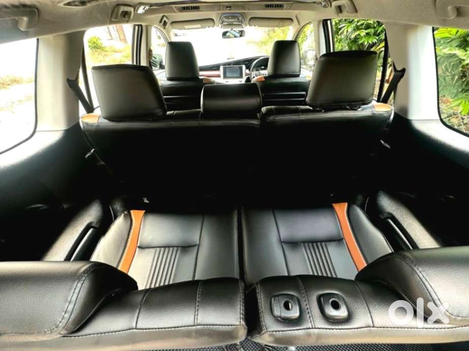 Toyota Innova Crysta 2.4 V, 2017, Diesel