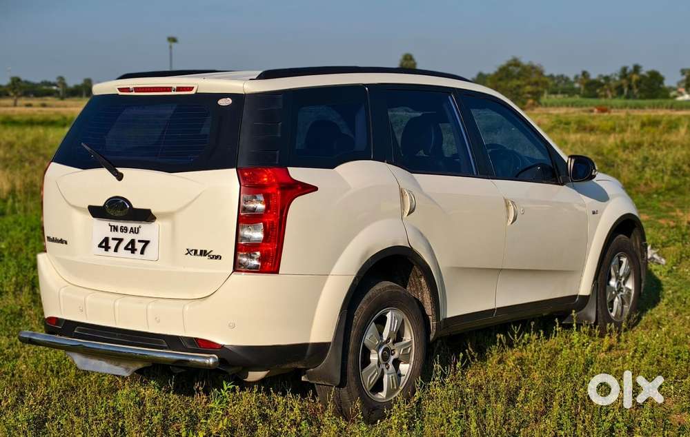 Mahindra Xuv500 W8, 2013