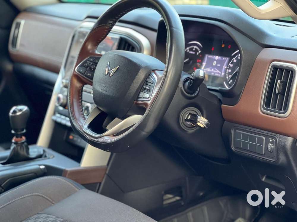 Mahindra Scorpio N Z4 Petrol Mt 7 Str (e), 2023, Petrol