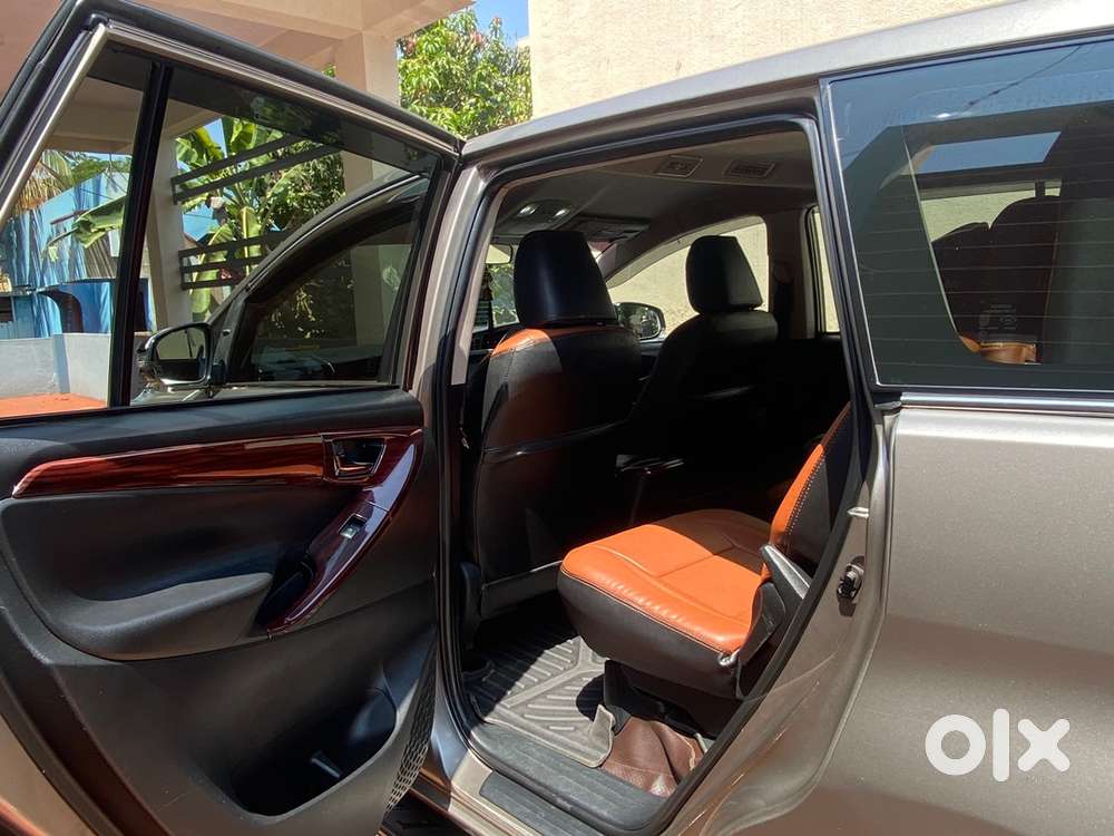 Toyota Innova Crysta 2017