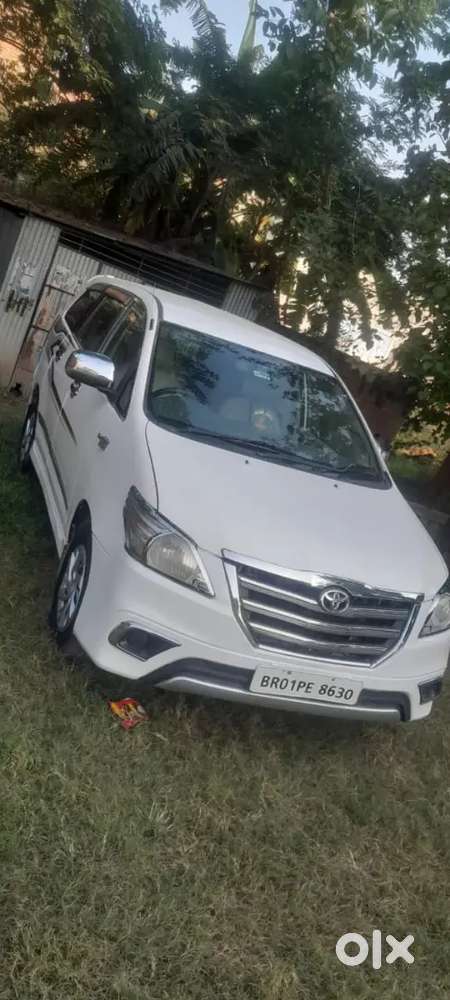 Toyota Innova Diesel 2014