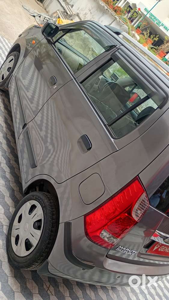 Maruti Suzuki Wagon R Vxi 1.0, 2018, Petrol