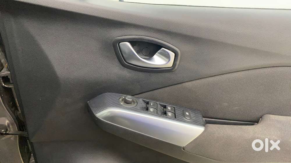 Nissan Kicks 1.3 Xv Cvt Petrol, 2020, Petrol