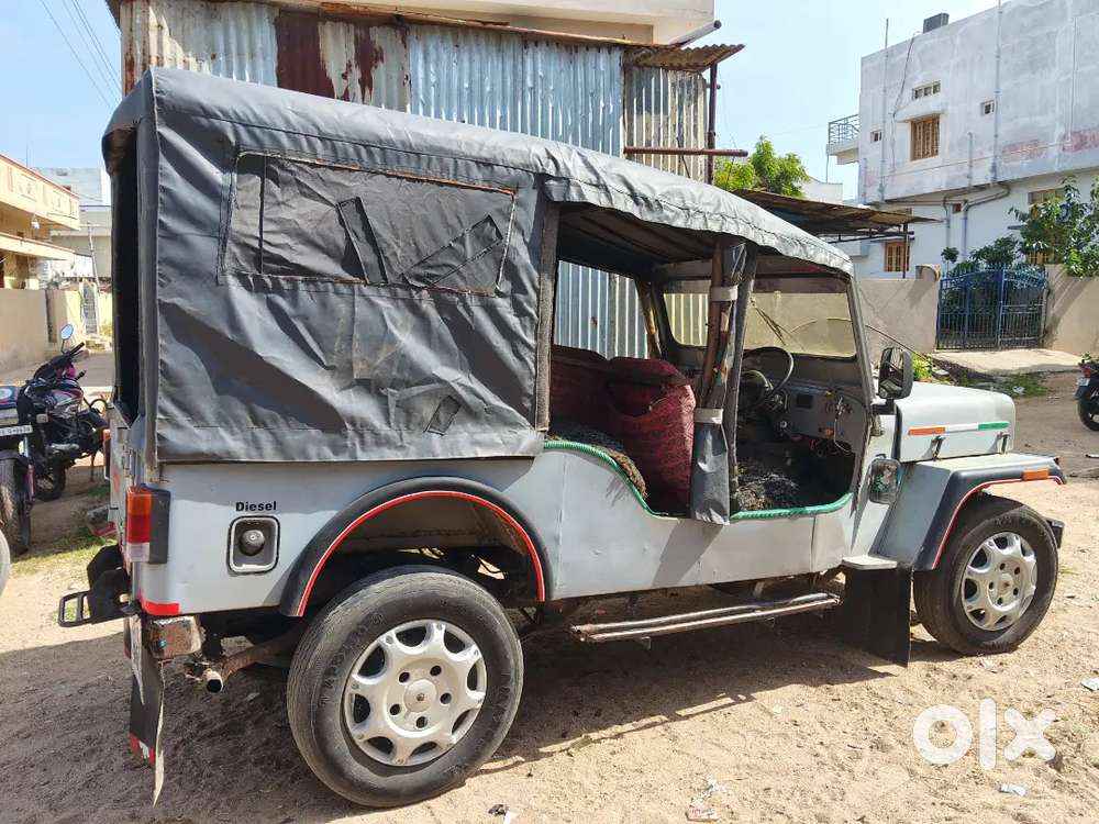 Mahindra Commander